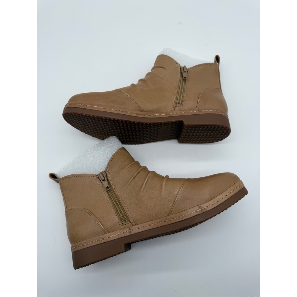 Bella Vita Womens Tan Leather Ruched Ankle Boots Side Zip Low Heel Booties 5.5M